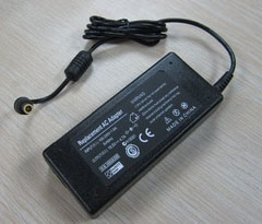 Cargador Sony Vaio VGP-AC19V24 19.5V 4.7A 92W Cargador Sony Vaio VGP-AC19V24 19.5V 4.7A 92W